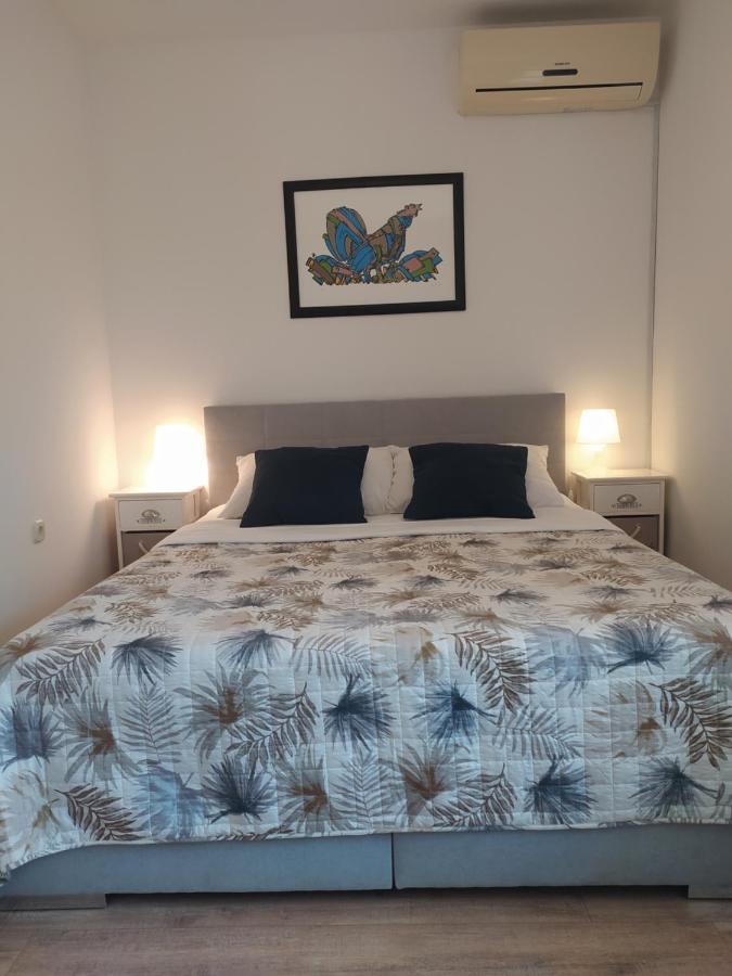 Apartment & Rooms Poppy Rose Zadar Extérieur photo