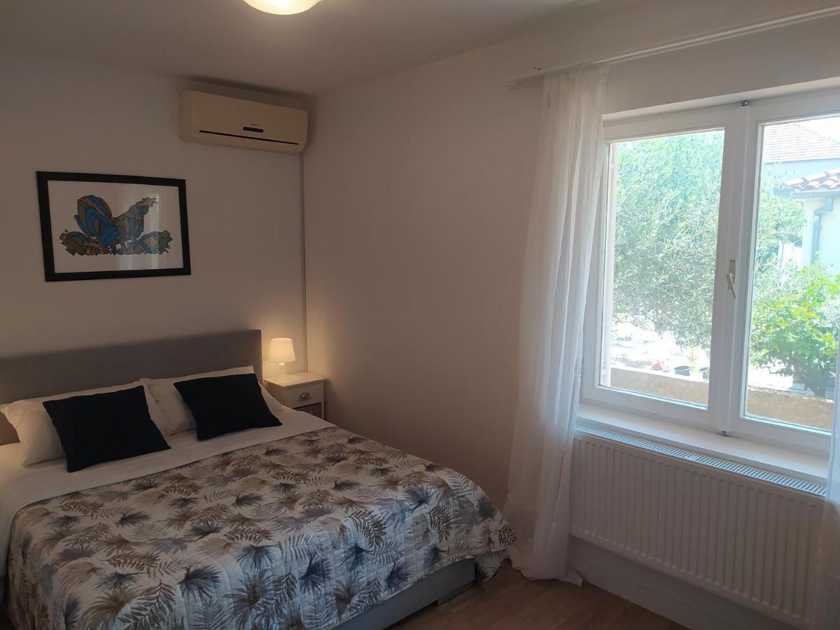 Apartment & Rooms Poppy Rose Zadar Extérieur photo