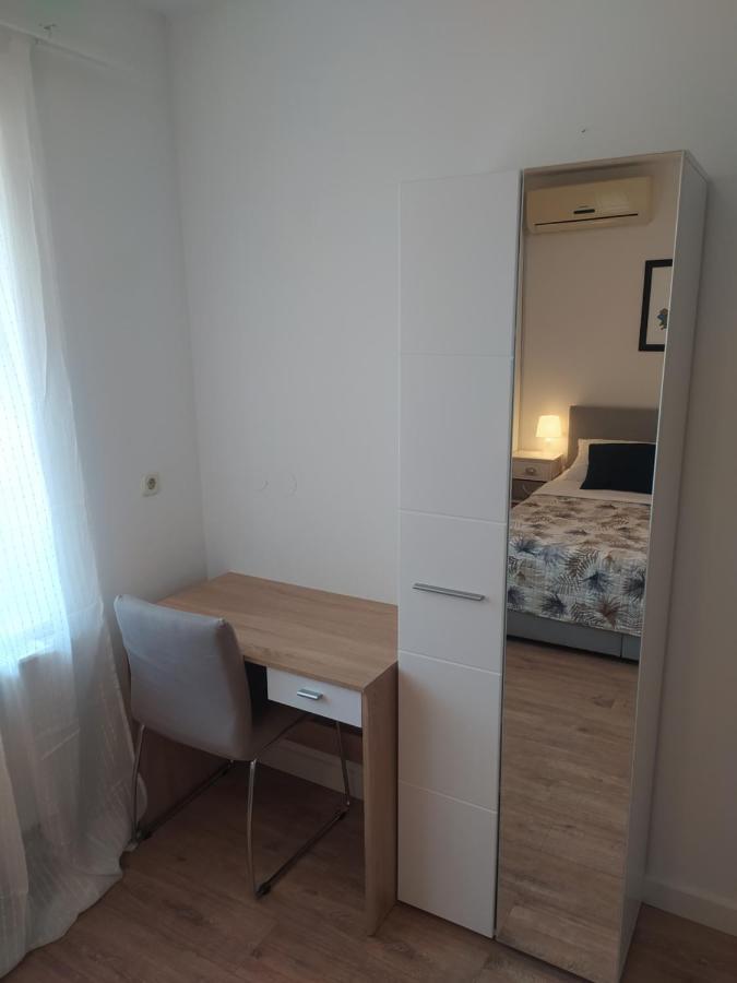 Apartment & Rooms Poppy Rose Zadar Extérieur photo