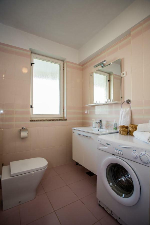 Apartment & Rooms Poppy Rose Zadar Extérieur photo